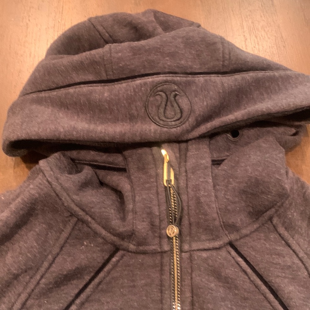 Lulu jacket dark gray size 2 with hood